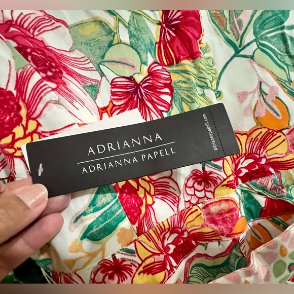 NEW Adrianna Pappell Multi Colored Pink Floral Romper with Belt - Size 12 - Picture 10 of 10